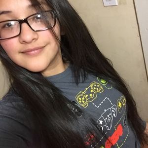 Meet your Posher, Vicky